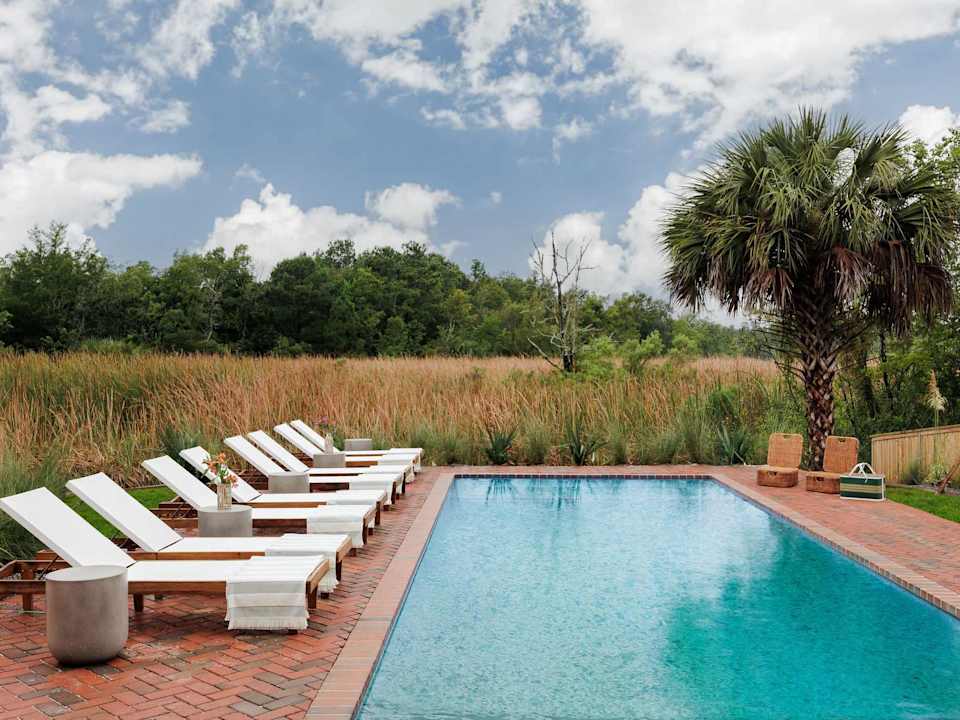 7BR Mississippi Gulf Coast | Heated Pool & Balcony