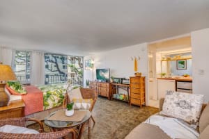 Bright and cozy studio unit for a comfortable stay