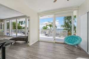 Inviting and spacious living space for quality time