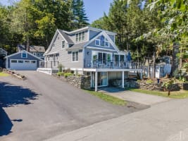 Beautiful Home 30 Feet from the sand at Spofford Lake! — Chesterfield, NH — vacation rental