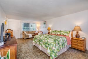 Cozy studio unit with comfortable bed and cozy couch