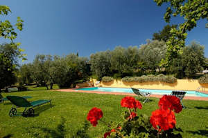 5 bedroom villa with pool in Tuscany