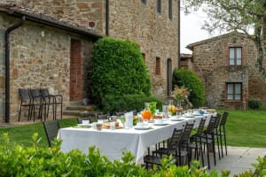 Stunning luxury Tuscany villa rental