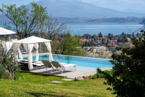 Family friendly Italian Lakes holiday rental with pool