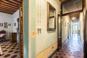 Arezzo villa rental