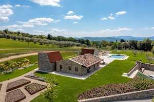 Volterra villa