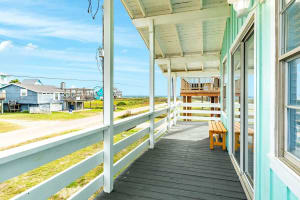 Fun in the Sun - She's a Real Beach Cutie! — Surfside Beach, TX — vacation rental