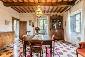 Arezzo villa rental