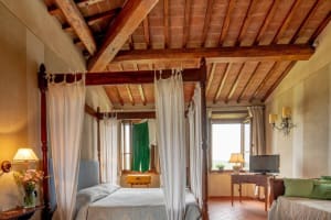 Stunning luxury Tuscany villa rental