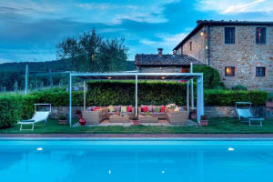 Stunning luxury Tuscany villa rental