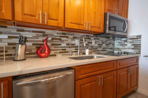 Well-equipped compact kitchen with all essentials