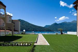 Italian Lakes 3 bedroom rental with pool