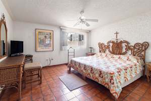 CORTIJO 102-B