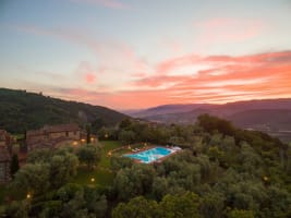 Stunning Tuscan farmhouse