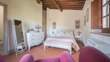 Pisa villa rental