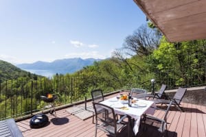 Family friendly Italian Lakes villa rental