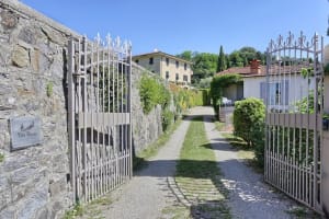 5 bedroom Tuscany villa rental