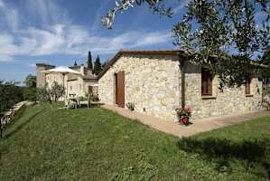 Two bedroom Tuscany villa