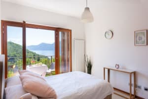 Family friendly Italian Lakes villa rental