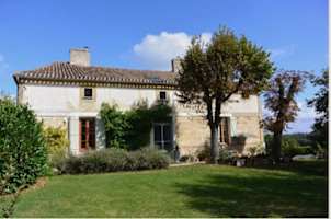 Stunning 5 bedroom Aquitaine farmhouse with pool