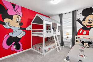 Modern 4BR Townhouse in Orlando | Near Disney