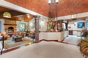 CASA TEQUIS