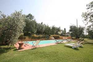 5 bedroom villa with pool in Tuscany