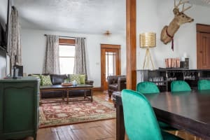 Blue House on Front Downtown Traverse City - Dog Friendly!  — Traverse City, MI — vacation rental