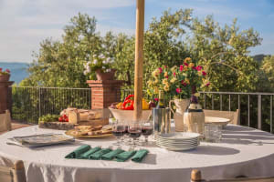 Stunning Tuscan farmhouse