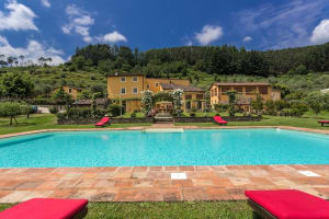 Villa rental in Lucca