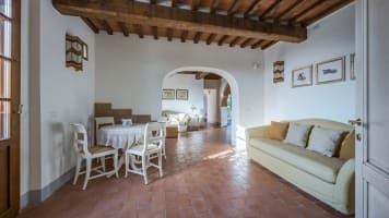 Pisa villa rental