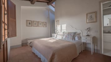 Pisa villa rental