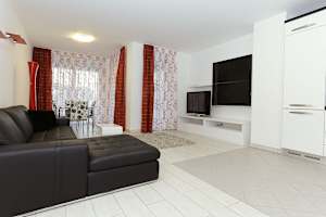 2 bedroom Golfo Gabella apartment rental