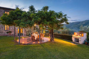 Tuscany villa with pool