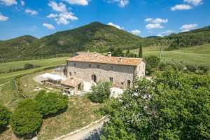 Tuscany luxury villa rental