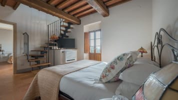 Pisa villa rental