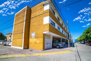 PRADO C13.