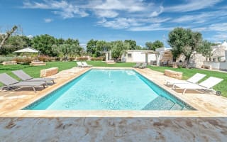 Puglia trullo with pool