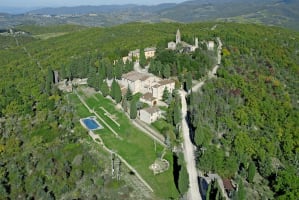 Villa rental near Siena