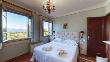 10 bedroom Lucca villa
