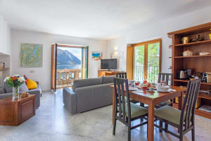 Lake Lugano 1 bedroom apartment