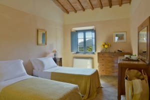 9 bedroom Tuscany villa