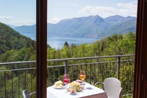 Stunning Italian Lakes villa with lake views