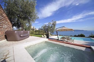 Luxury 3 bedroom villa on Lake Garda