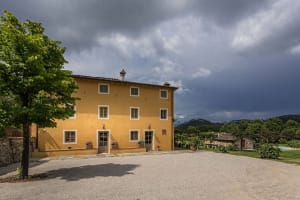 Villa rental in Lucca
