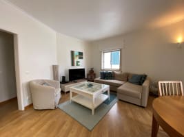 Cascais Centre Holiday Apartment - Living room with sofa bed