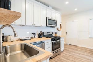 Chic Historic Route 66 Home - Ideal for Relaxation ā Glendora, CA ā vacation rental