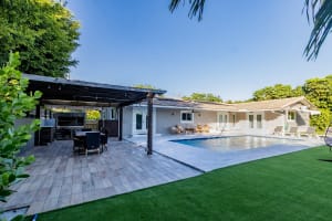 Cozy Villa | Grill | Mini Golf | Billiards | Pool — Miami, FL — vacation rental