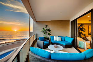 Stunning Oceanfront Getaway at Windansea Beach ā La Jolla, CA ā vacation rental