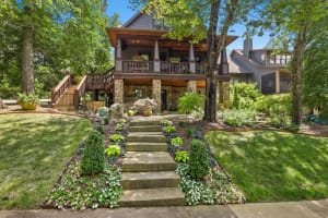 Stone Park Cottage - Downtown - 1 mi to UofA — Fayetteville, AR — vacation rental